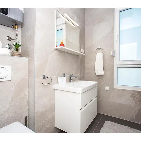 Apartamento Uma Split