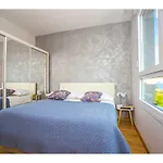 Uma Apartment Split