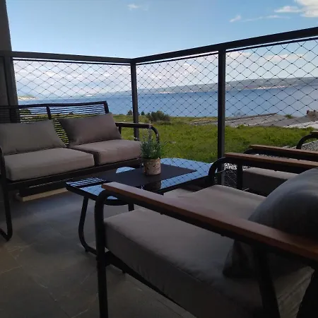 Apartamento Uma *